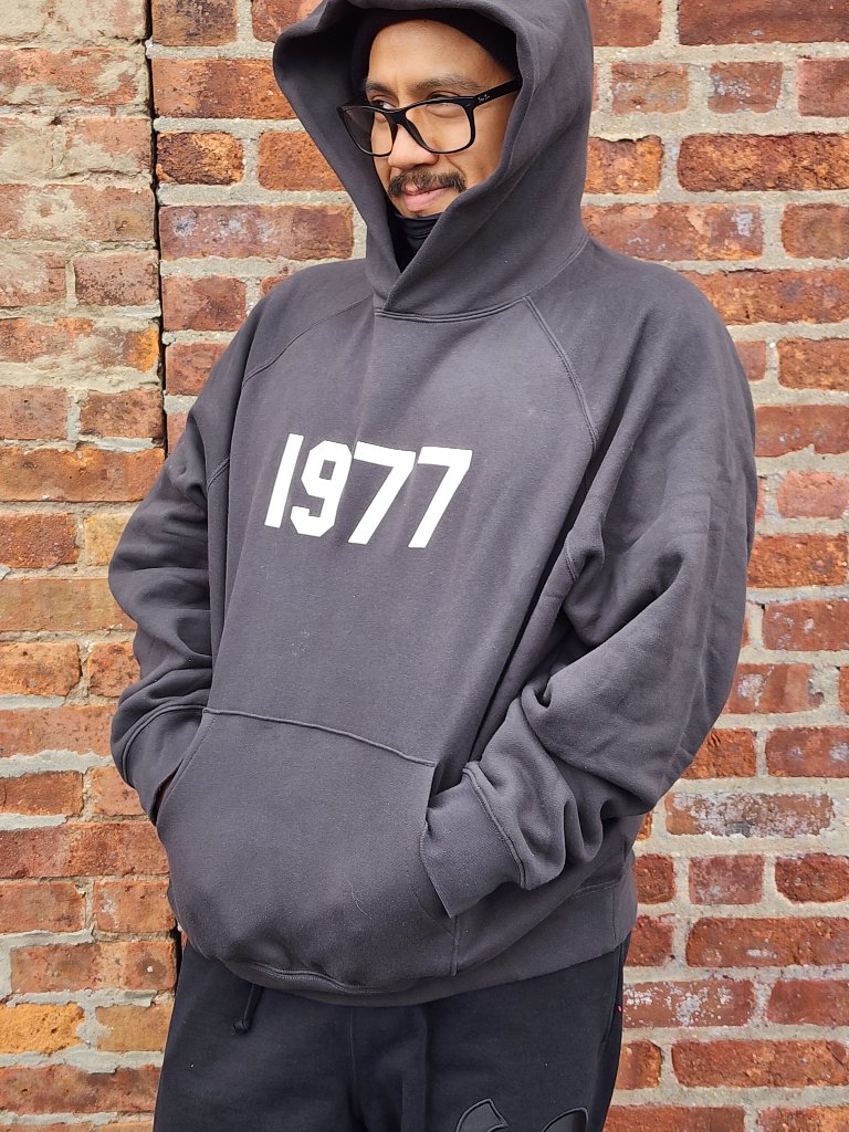 Fear Of God 1977 Crewneck Hoodie In Charcoal